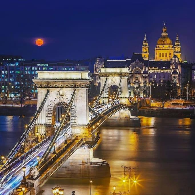 2Budapest Eye-Freegym And Sauna Luxury Home Dış mekan fotoğraf